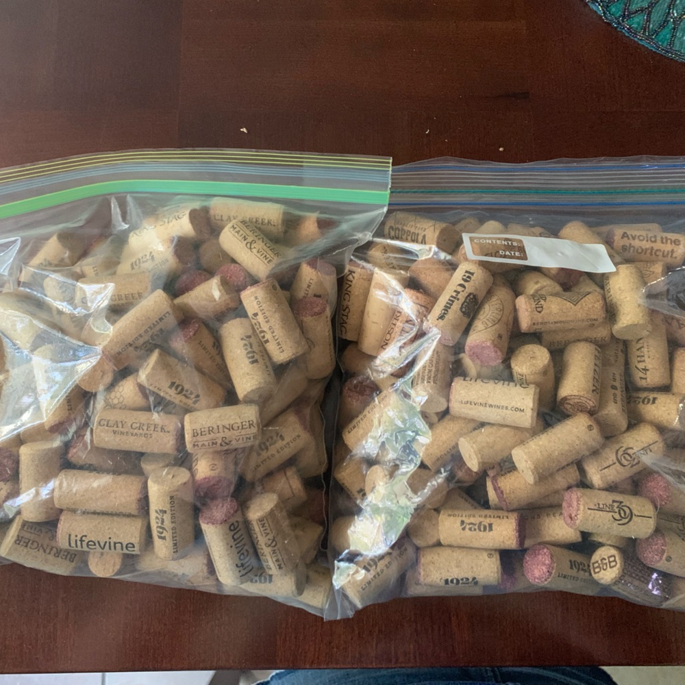 250 Wine Corks